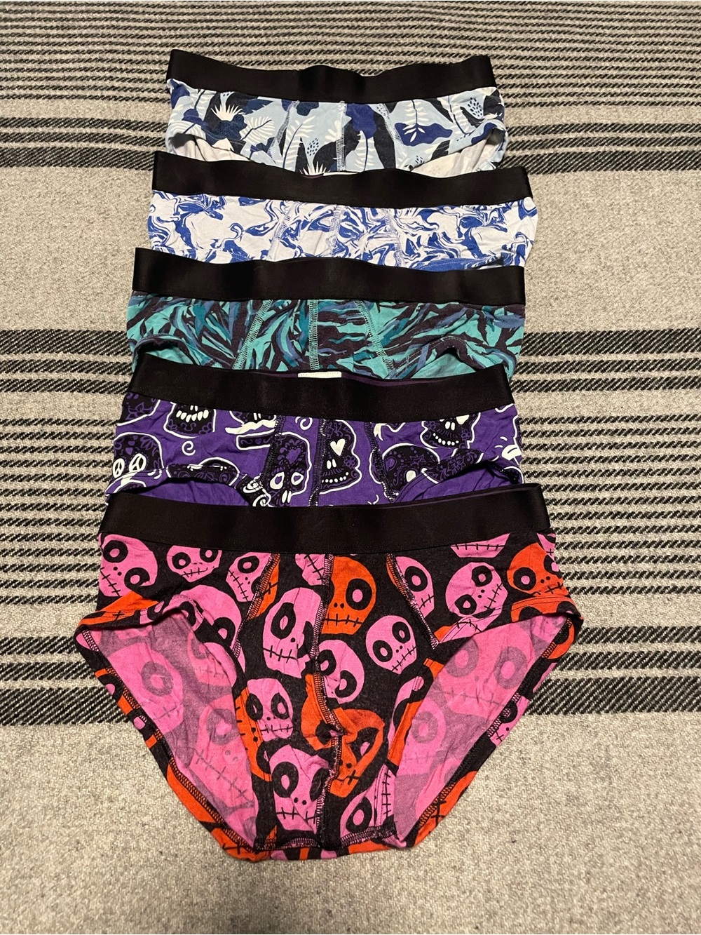 Me Undies Men’s Small Briefs - Bundle of 5 Skull Halloween Prints